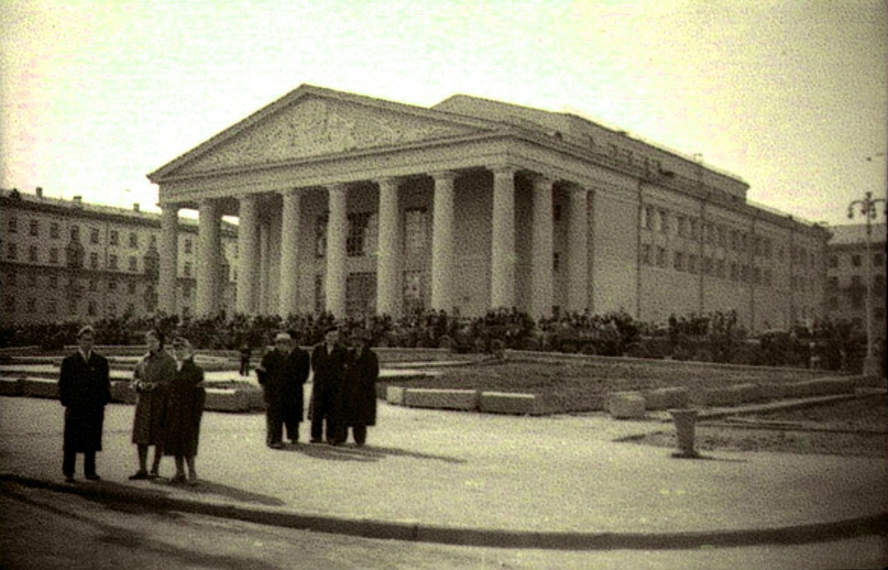 Кемеровский областной театр драмы, 1961 г.: фотография
