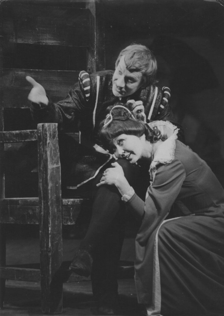 Е. Шокин, Л. Рукавишникова (спектакль «Виндзорские проказницы»): фотография С. Долгова