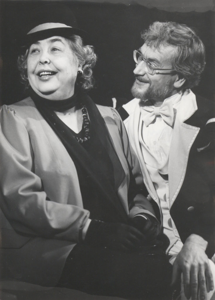 Т. Кораблёва, Е. Шокин (спектакль «Генералы в юбках»): фотография