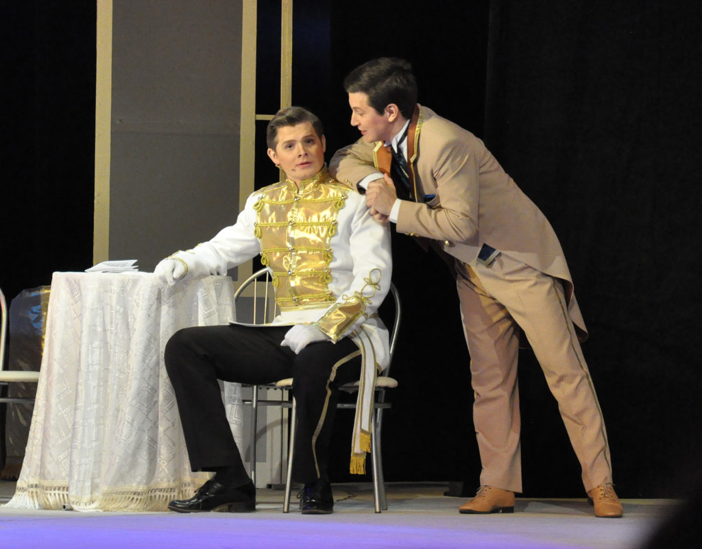 В. Жуков и В. Соболев (спектакль «Сильва»): фотография