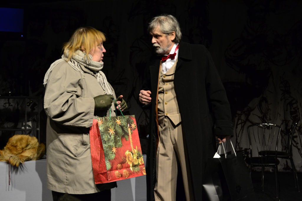 С. Царёва, О. Кухарев (спектакль «С наступающим на вас»): фотография