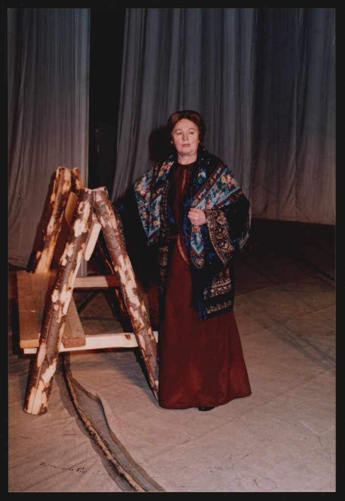 В. Березнякова (спектакль «Гроза», 2003 г.): фотография